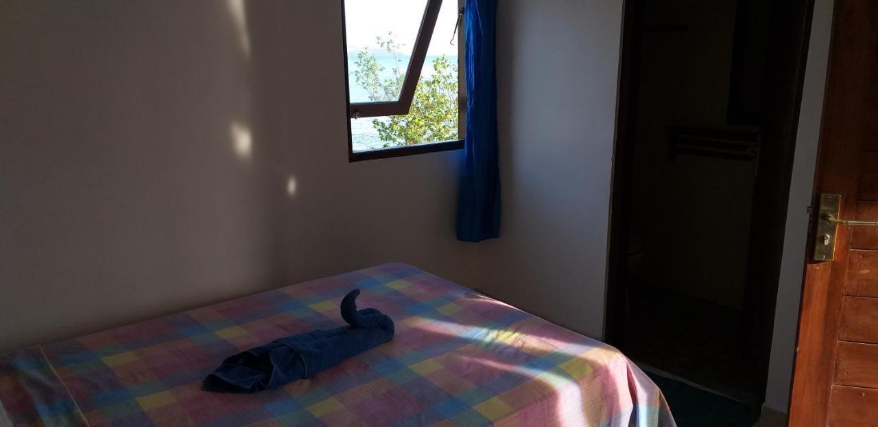 Amed Sari Beach Guesthouse Exterior photo